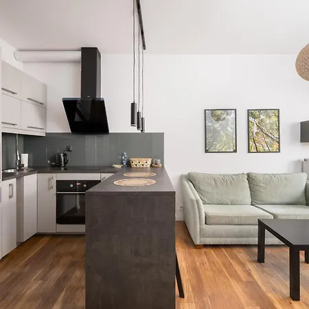 Royal Wilanow Chic Apartment *